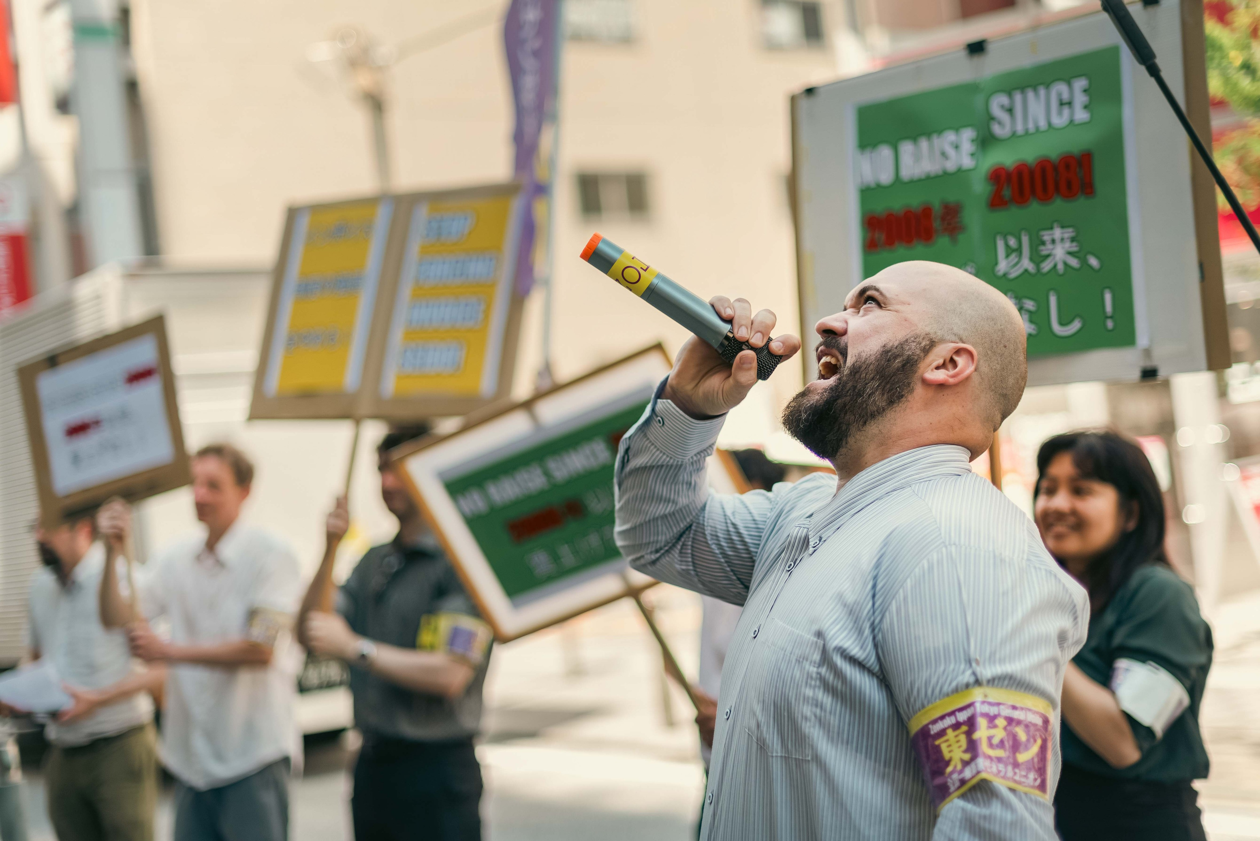 Tozen Gaba Workers Union steps up dispute for higher wages, against forced registration